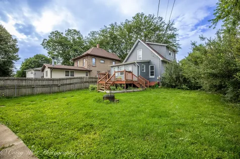 324 E Main Street Genoa IL 60135