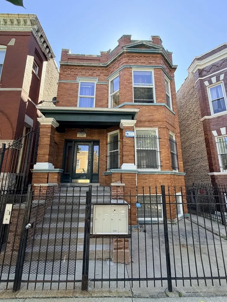1455 North Washtenaw Avenue Chicago IL 60622