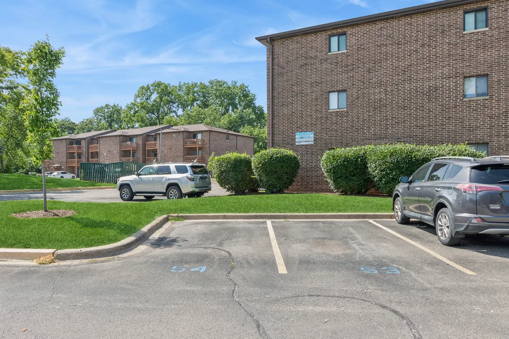 2234 Abbeywood Drive Lisle IL 60532