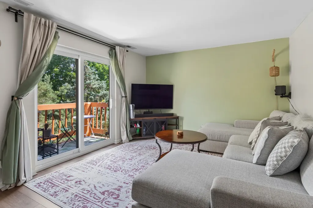 2234 Abbeywood Drive Lisle IL 60532