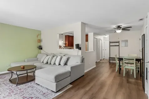 2234 Abbeywood Drive Lisle IL 60532