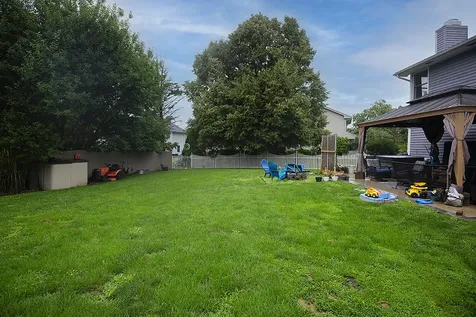 1 Harbor Pointe Court Bloomington IL 61704