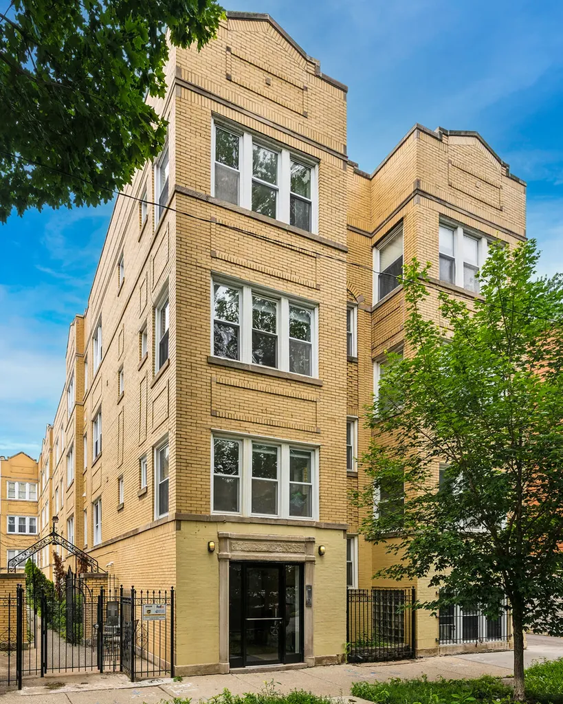 2040 North Spaulding Avenue Chicago IL 60647