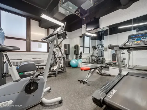 3100 North Lake Shore Drive Chicago IL 60657