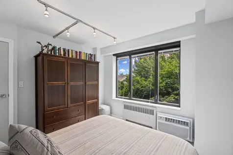 3100 North Lake Shore Drive Chicago IL 60657