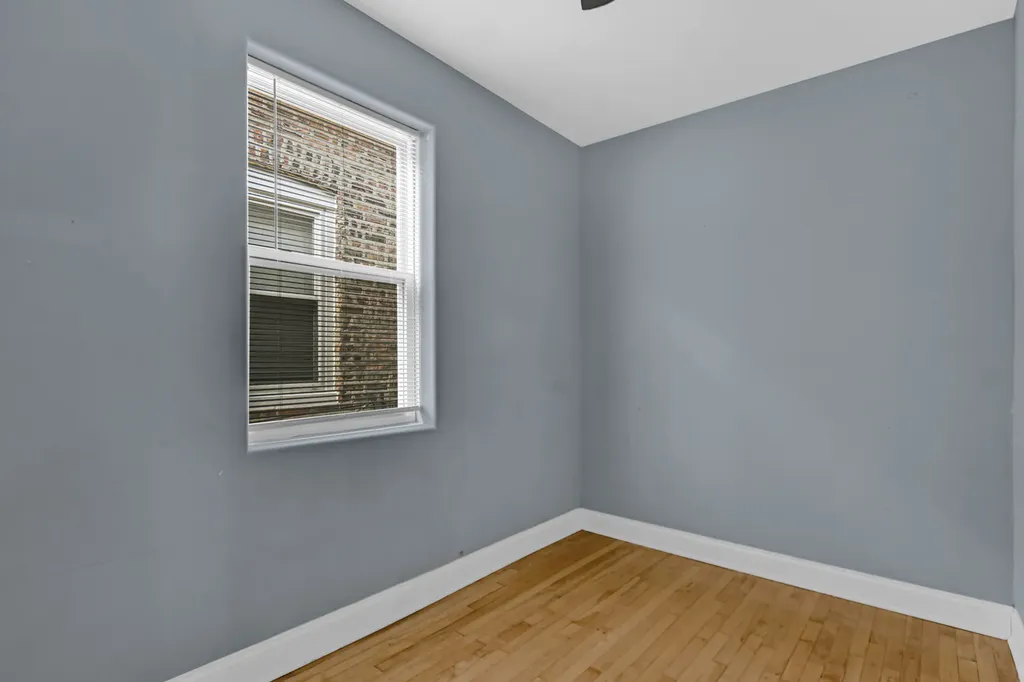 4434 South Richmond Street Chicago IL 60632