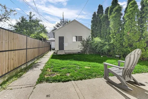 4434 South Richmond Street Chicago IL 60632
