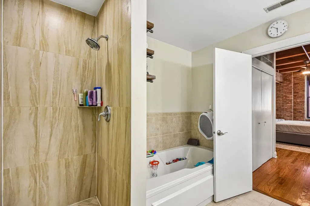 520 West Huron Street Chicago IL 60654
