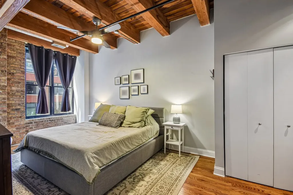 520 West Huron Street Chicago IL 60654