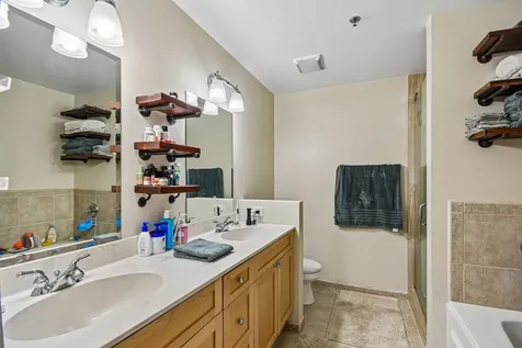 520 West Huron Street Chicago IL 60654