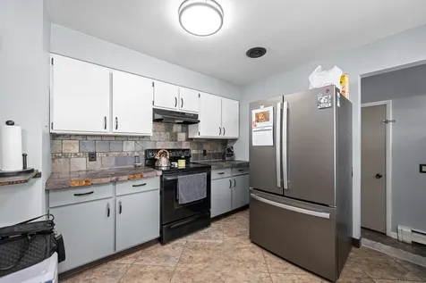 925 42ND Street Moline IL 61265