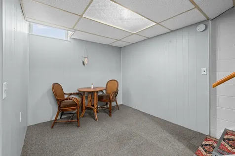 925 42ND Street Moline IL 61265
