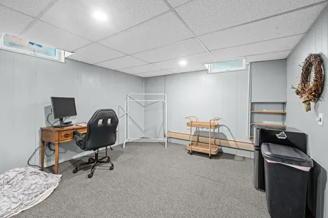 925 42ND Street Moline IL 61265