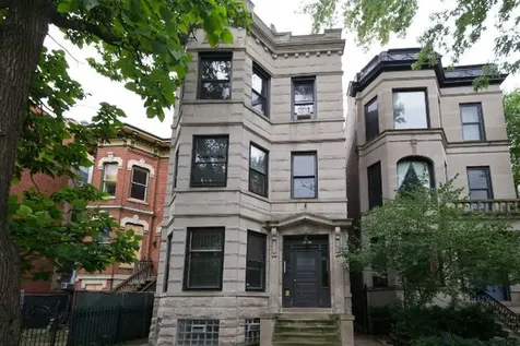 1927 West Schiller Street Chicago IL 60622