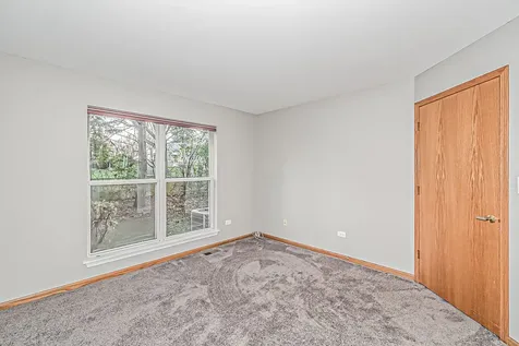 214 North Cathy Lane Mount Prospect IL 60056