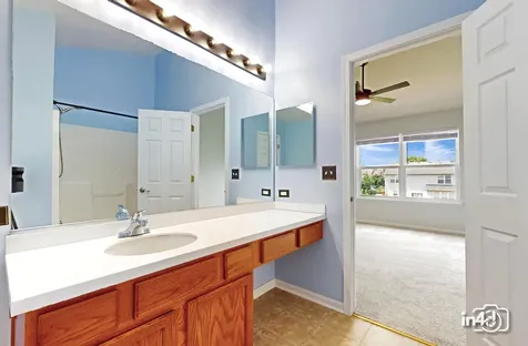 2437 Sir Barton Lane Montgomery IL 60538