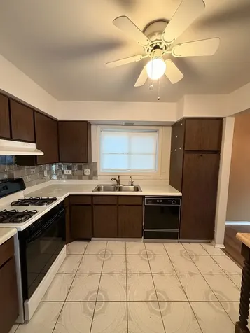 820 Sandra Drive University Park IL 60484