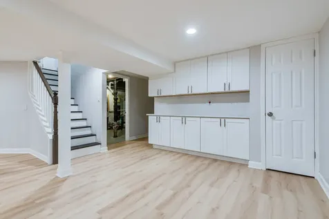7330 North Kilbourn Avenue Lincolnwood IL 60712