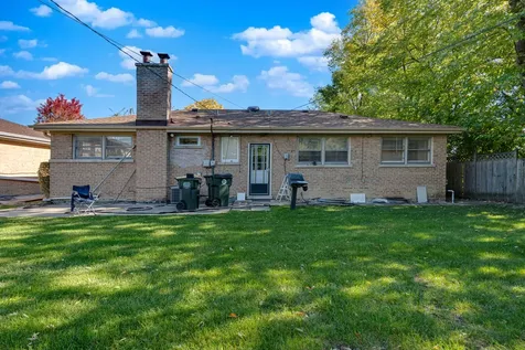 7330 North Kilbourn Avenue Lincolnwood IL 60712