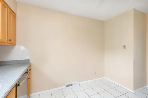 3721 35TH Street Moline IL 61265