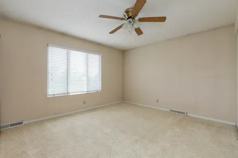 3721 35TH Street Moline IL 61265