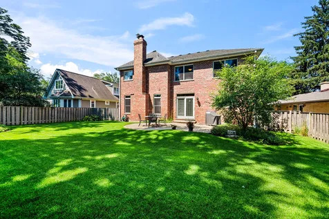 409 South Phelps Avenue Arlington Heights IL 60004