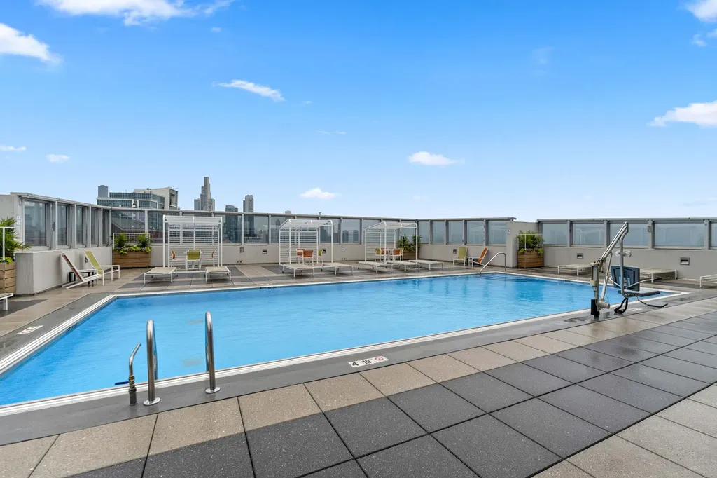 1841 South Calumet Avenue Chicago IL 60616