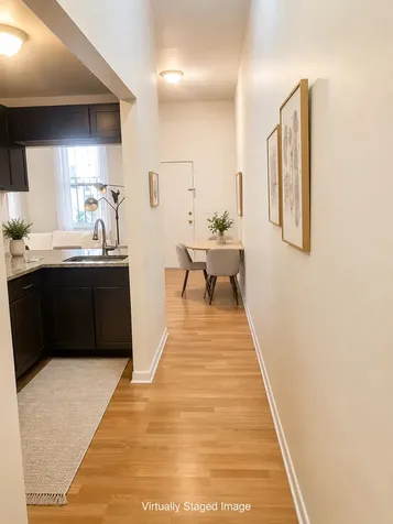 1923 North Sedgwick Street Chicago IL 60614