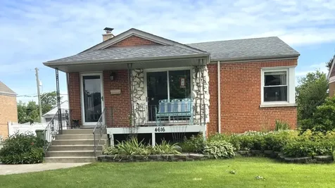 4616 West 97th Place Oak Lawn IL 60453