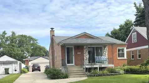 4616 West 97th Place Oak Lawn IL 60453