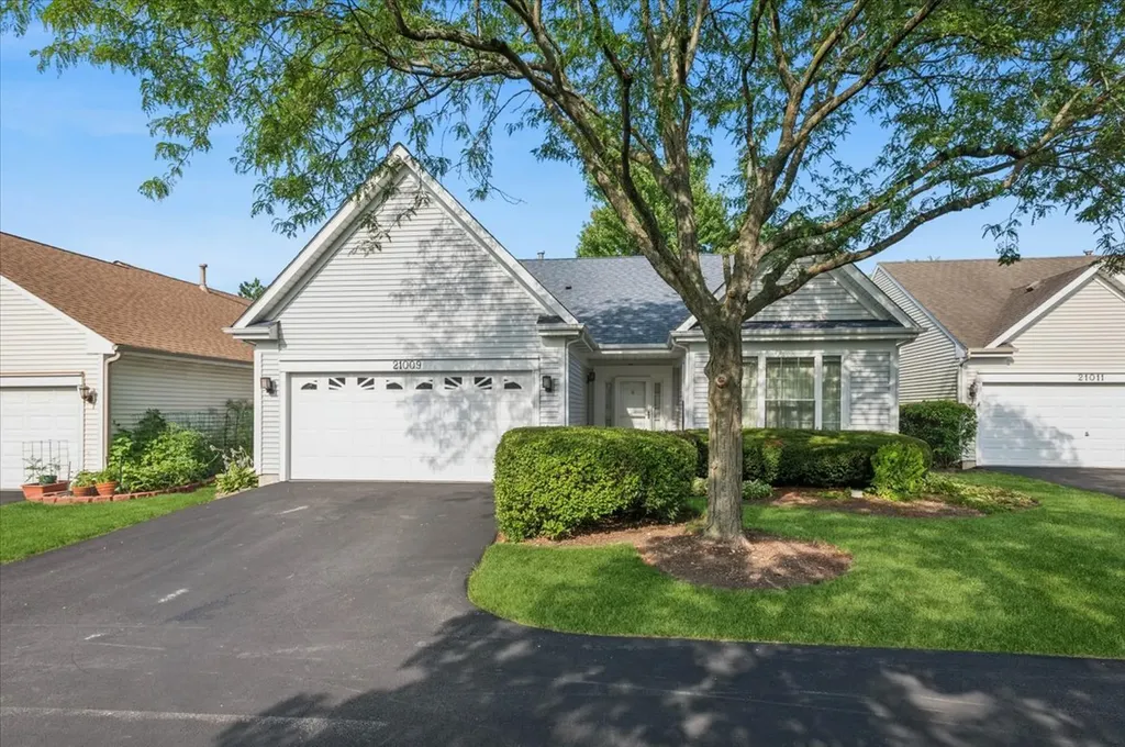 21009 West Torrey Pines Court Plainfield IL 60544