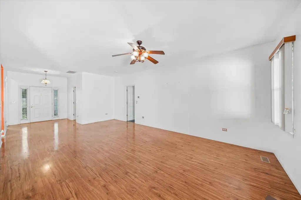 21009 West Torrey Pines Court Plainfield IL 60544