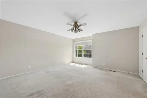157 Louise Court Wood Dale IL 60191