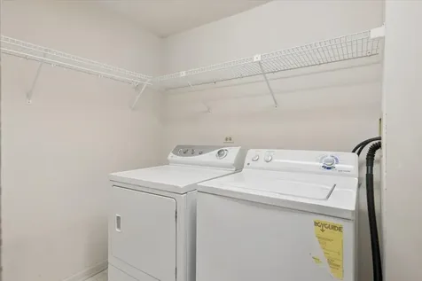 157 Louise Court Wood Dale IL 60191