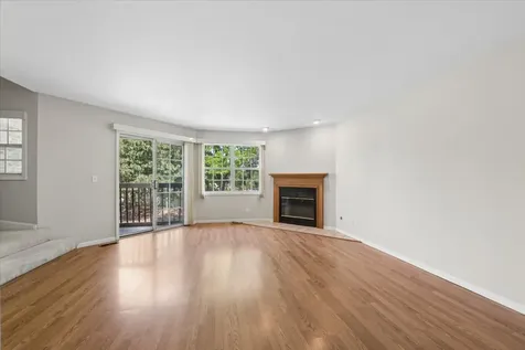157 Louise Court Wood Dale IL 60191