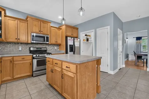 2165 Farmstone Drive Diamond IL 60416