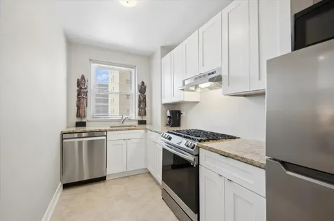 1585 Ridge Avenue Evanston IL 60201