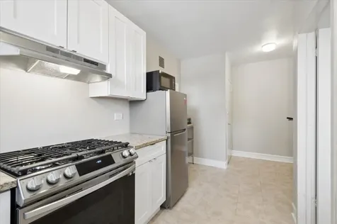 1585 Ridge Avenue Evanston IL 60201