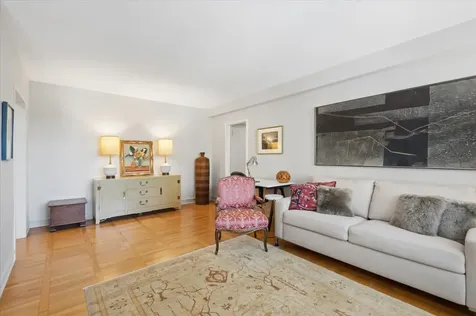 1585 Ridge Avenue Evanston IL 60201