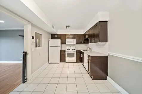 621 Tralee Court Schaumburg IL 60193