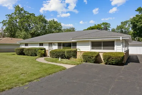 12 East Elaine Circle Prospect Heights IL 60070