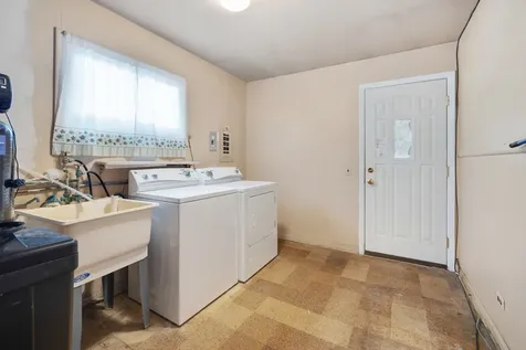 12 East Elaine Circle Prospect Heights IL 60070