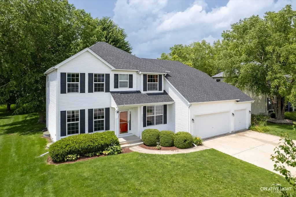 2605 Overlook Court Yorkville IL 60560