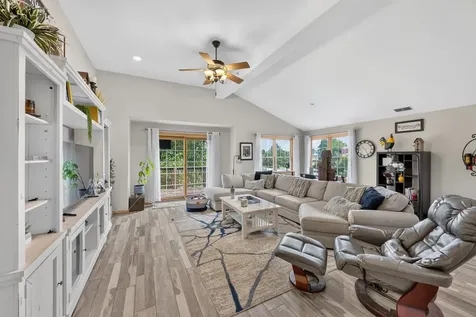 21329 Windy Hill Drive Frankfort IL 60423