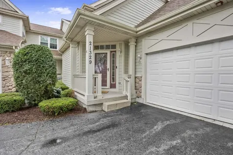 21329 Windy Hill Drive Frankfort IL 60423