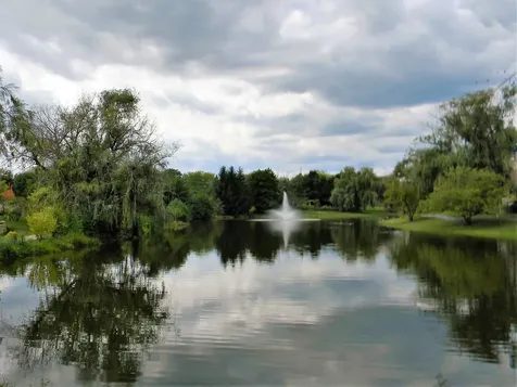 690 East Algonquin Road Schaumburg IL 60173