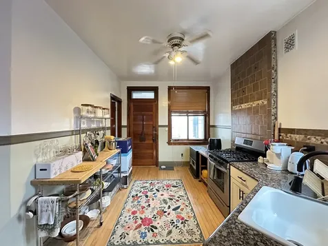 3242 North Racine Avenue Chicago IL 60657