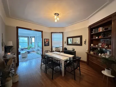3242 North Racine Avenue Chicago IL 60657