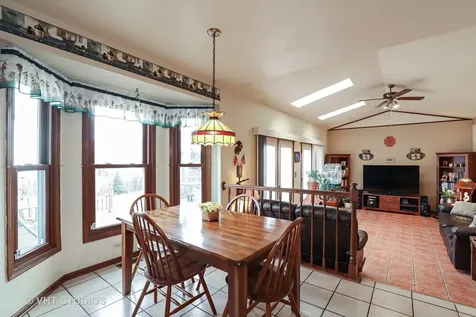 1162 Sandhurst Drive Buffalo Grove IL 60089
