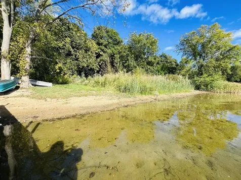 34871 North Lake Shore Drive Lake Villa IL 60046